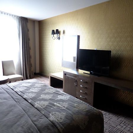Mirage Hotel & Casino Paramaribo Kamer foto